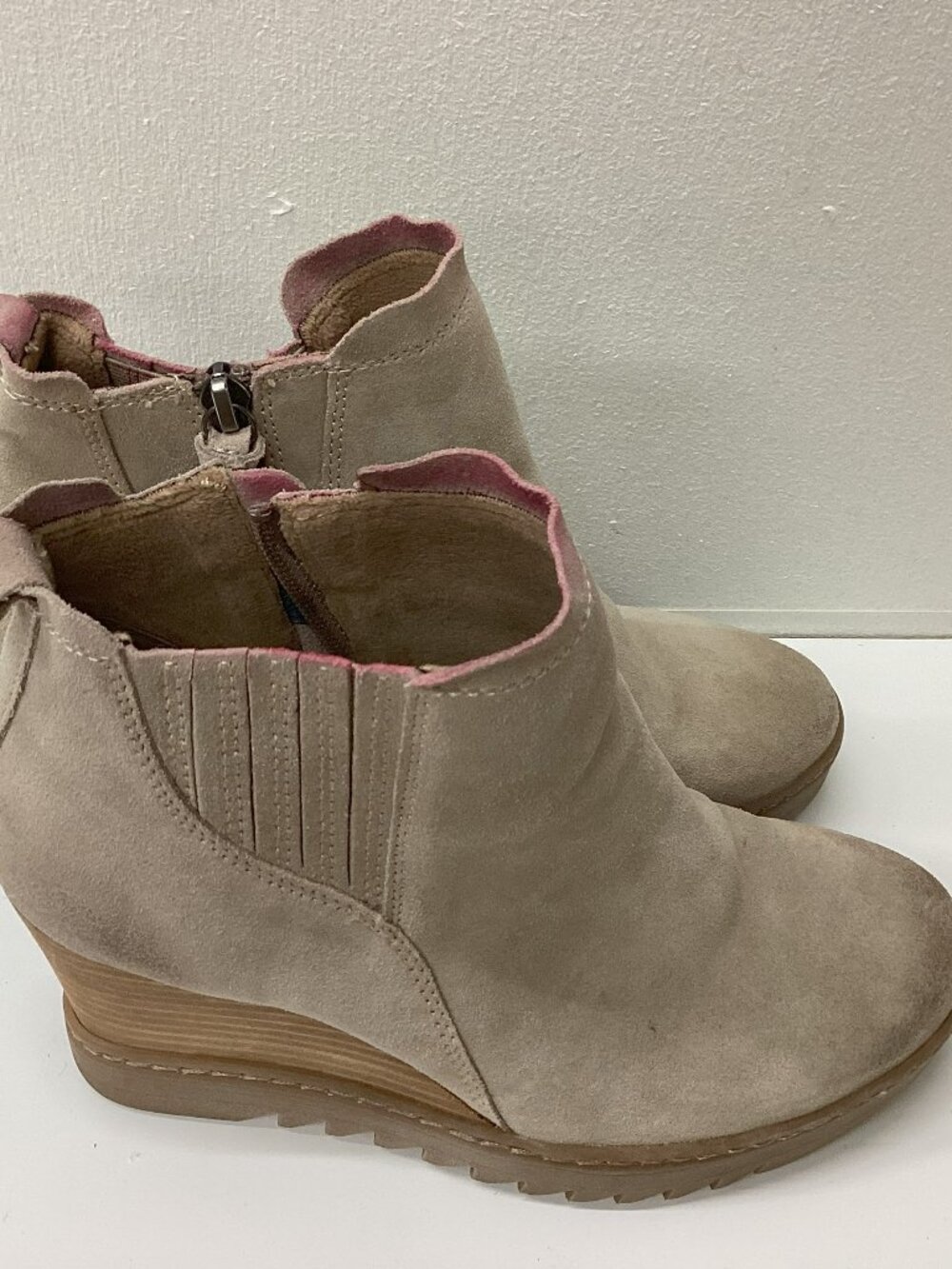Sofft Eden Suede Bootie